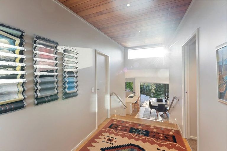 Photo of property in 154 Ngarara Road, Waikanae, 5391