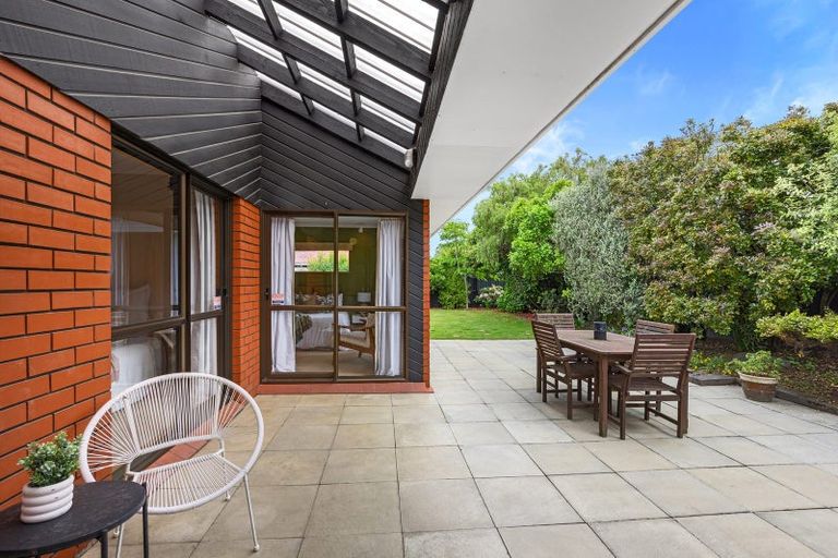 Photo of property in 4 Sunbeam Place, Halswell, Christchurch, 8025