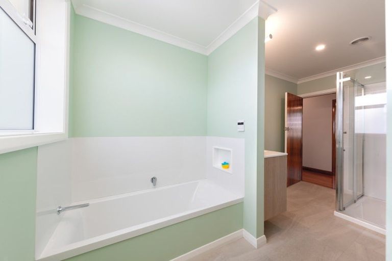 Photo of property in 40 Marion Street, Silverstream, Upper Hutt, 5019