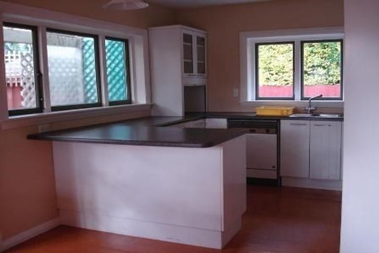 Photo of property in 85 Paparoa Street, Papanui, Christchurch, 8053