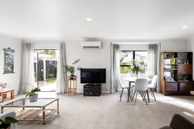 Photo of property in 28a Weld Street, Cambridge, 3434