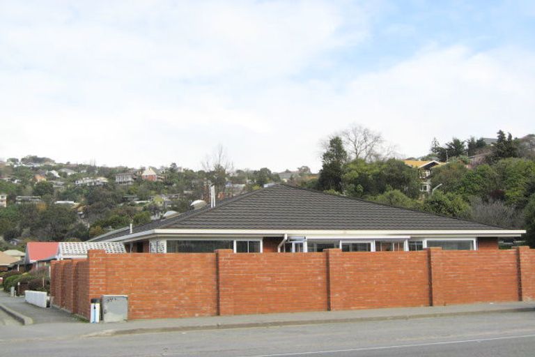 Photo of property in 2 Torvill And Dean Lane, Cashmere, Christchurch, 8022