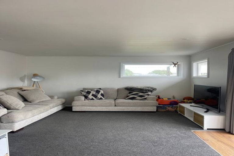 Photo of property in 152 Muritai Road, Eastbourne, Lower Hutt, 5013