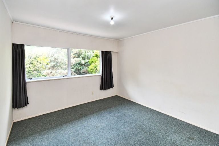 Photo of property in 57 Ray Small Drive, Pahurehure, Papakura, 2113