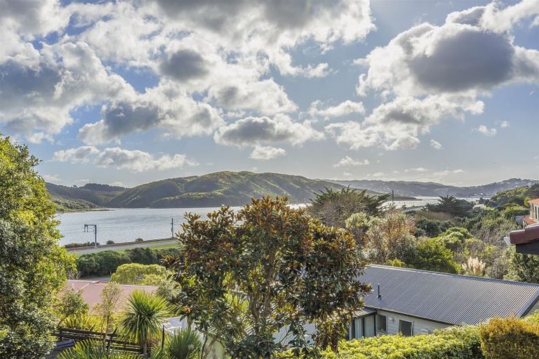 Photo of property in 17 Langwell Place, Papakowhai, Porirua, 5024