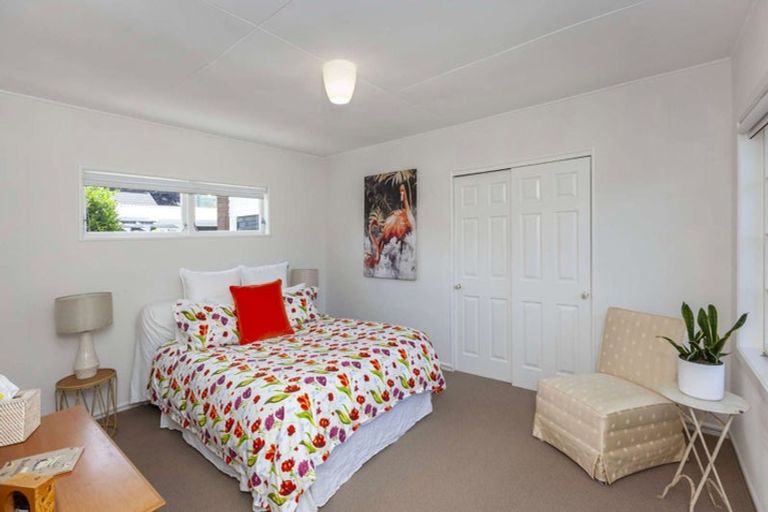 Photo of property in 29 Kohekohe Road, Waikanae, 5036