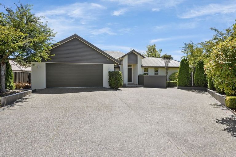 Photo of property in 8 June Gardens, Northwood, Christchurch, 8051