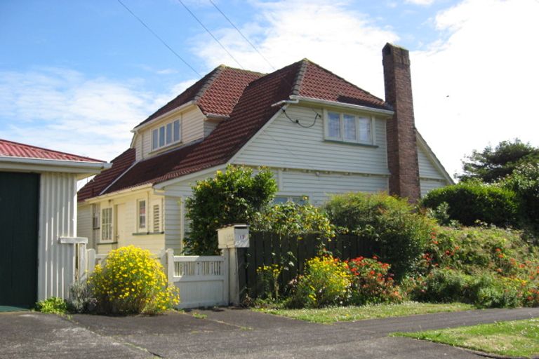 Photo of property in 17 Andes Avenue, Mangere Bridge, Auckland, 2022