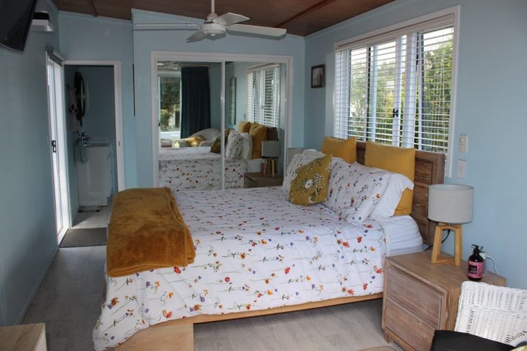 Photo of property in 147 Waimaire Avenue, Matarangi, Whitianga, 3592