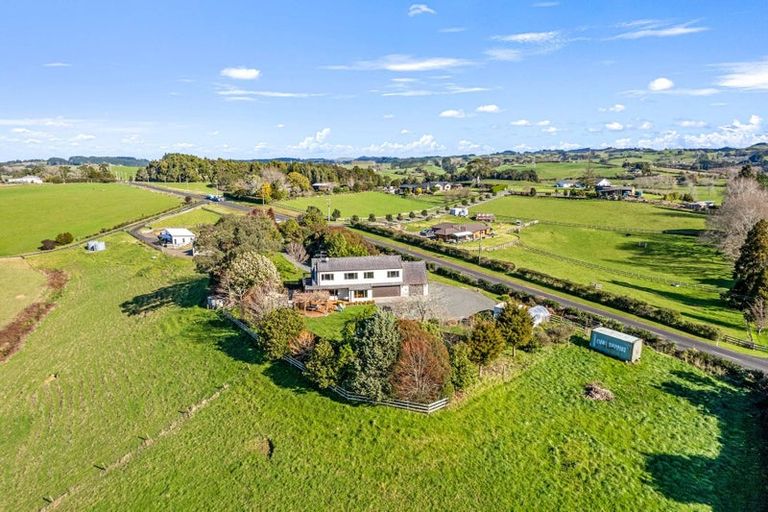 Photo of property in 162 White Road, Hunua, Papakura, 2583