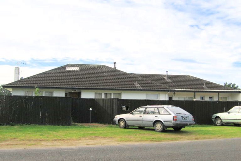 Photo of property in 52 Saint Andrews Terrace, St Andrews, Hamilton, 3200