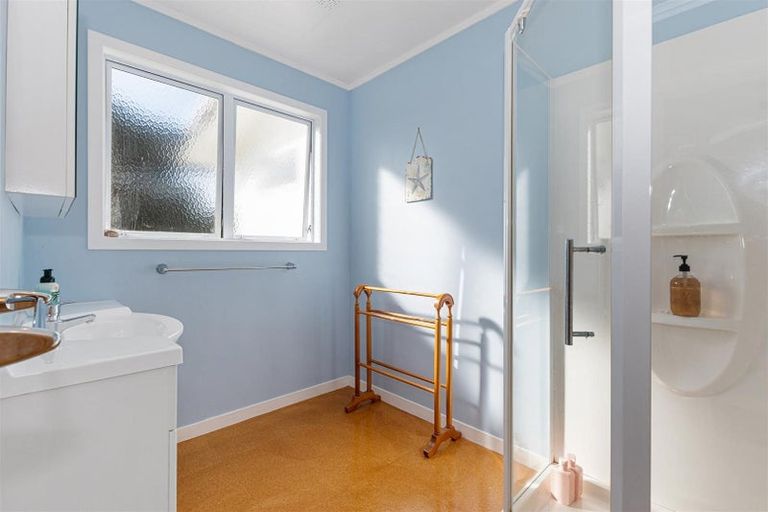 Photo of property in 151 Webb Road, Helena Bay, Hikurangi, 0184