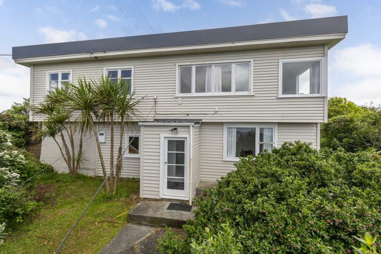 Photo of property in 109 Black Rock Road, Newlands, Wellington, 6037