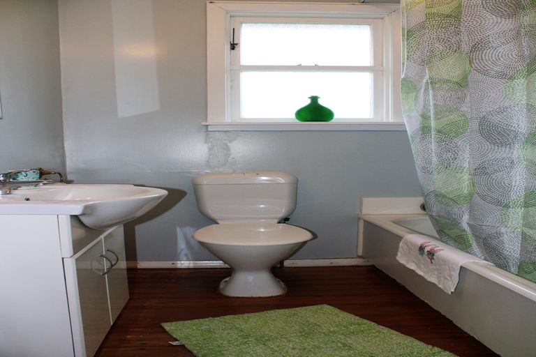 Photo of property in 44 Oxford Street, Lansdowne, Masterton, 5810