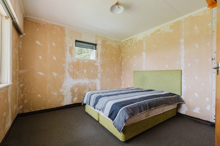 Photo of property in 6 Valley Road, Woodville, 4998