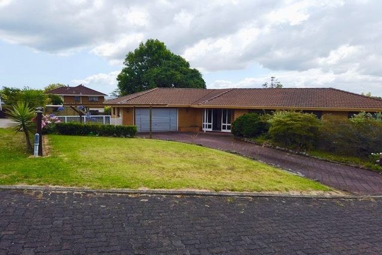 Photo of property in 33 Derrimore Heights, Clover Park, Auckland, 2019