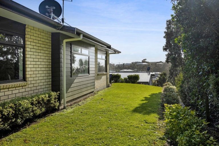 Photo of property in 26b Darwin Crescent, Spotswood, New Plymouth, 4310