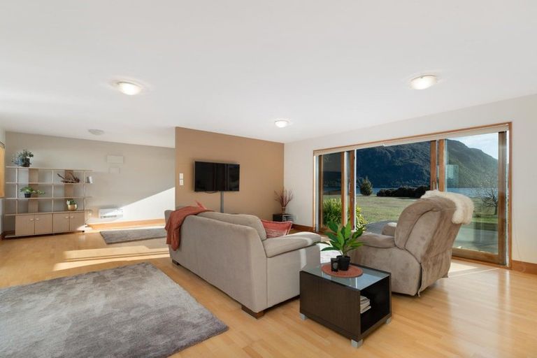 Photo of property in 8 Wesney Terrace, Kingston, Athol, 9793