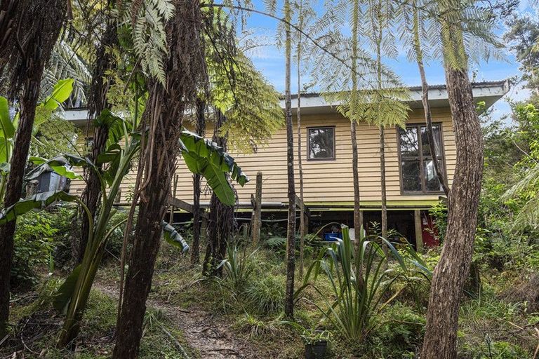 Photo of property in 74 Waiparera Road, Parua Bay, 0192