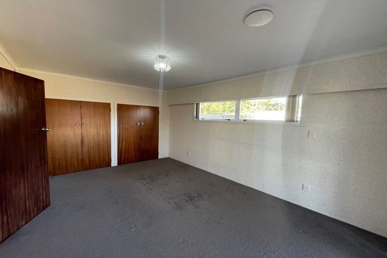 Photo of property in 27 Ramsey Street, Papatoetoe, Auckland, 2025