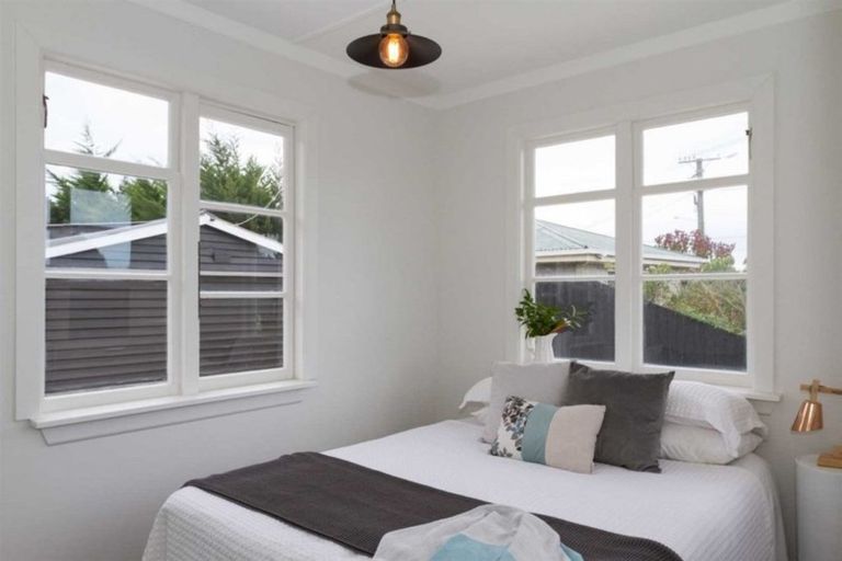 Photo of property in 72 Marriotts Road, North New Brighton, Christchurch, 8083
