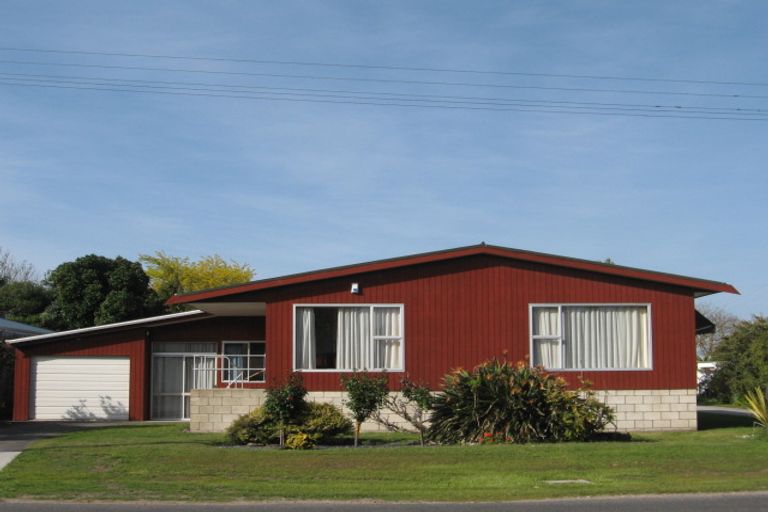 Photo of property in 8 School Road, Te Hapara, Gisborne, 4010