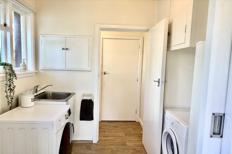 Photo of property in 33 Colman Avenue, Sockburn, Christchurch, 8042