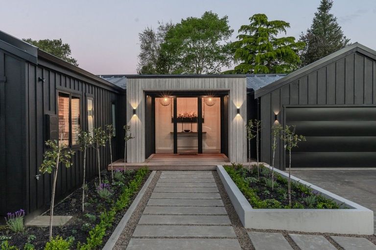 Photo of property in 1 De La Mare Drive, Leamington, Cambridge, 3432