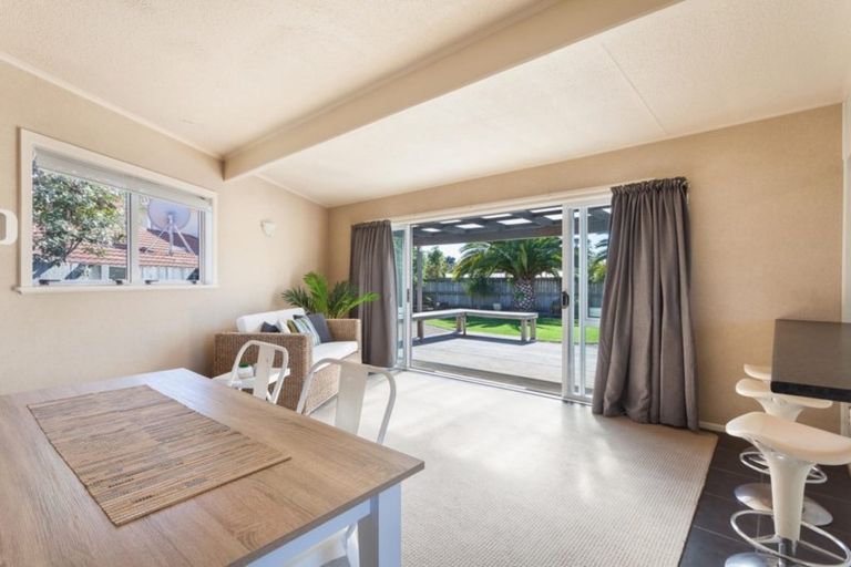 Photo of property in 595 Maunganui Road, Mount Maunganui, 3116