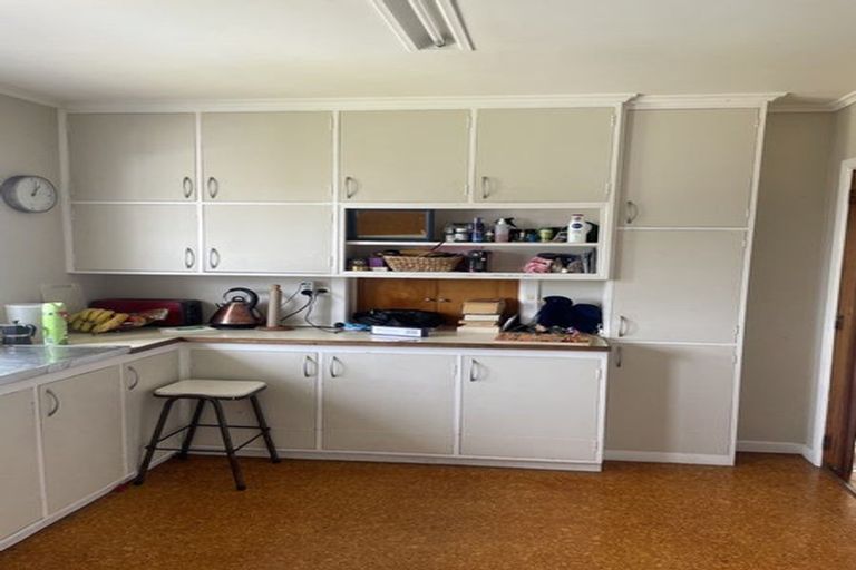 Photo of property in 1/166 Rangatira Road, Beach Haven, Auckland, 0626