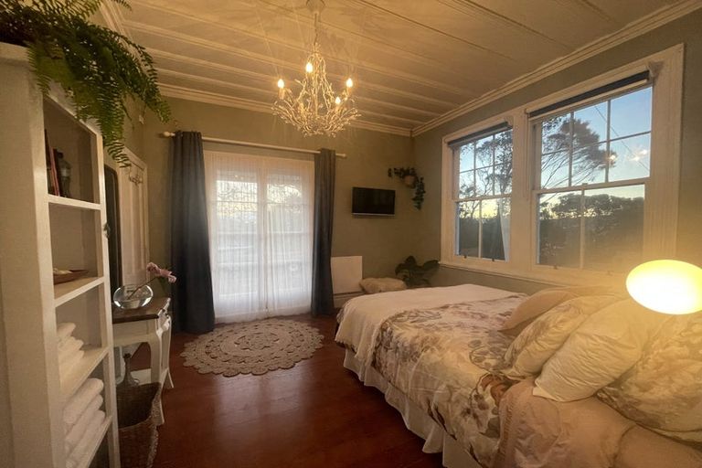 Photo of property in 23 Main Road, Raglan, 3225