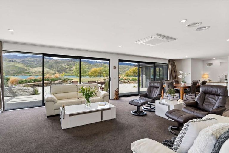 Photo of property in 20 Quartz Lane, Mount Pisa, Cromwell, 9383