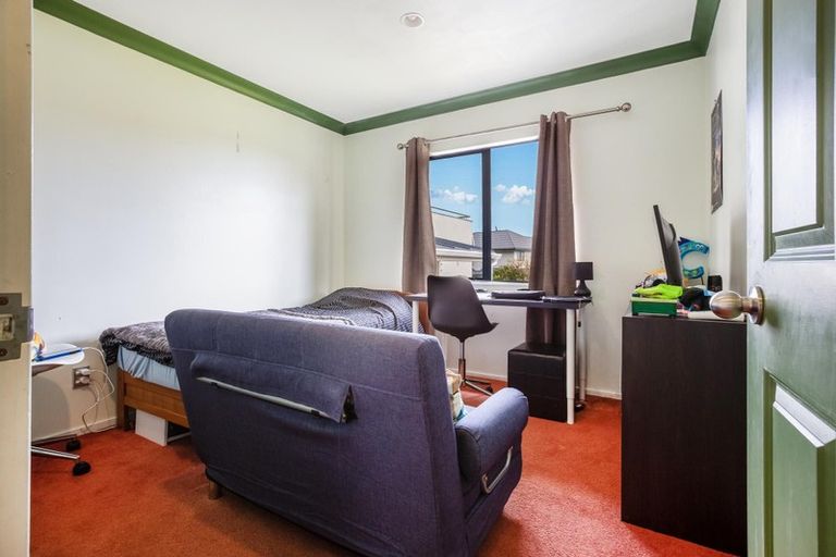 Photo of property in 125 Eskdale Road, Papakowhai, Porirua, 5024