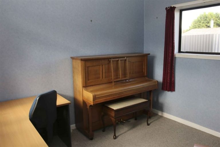 Photo of property in 41 Islington Street, Turnbull Thomson Park, Invercargill, 9810