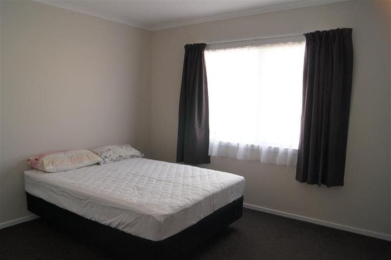 Photo of property in 18 Anna Jean Crescent, Flagstaff, Hamilton, 3210