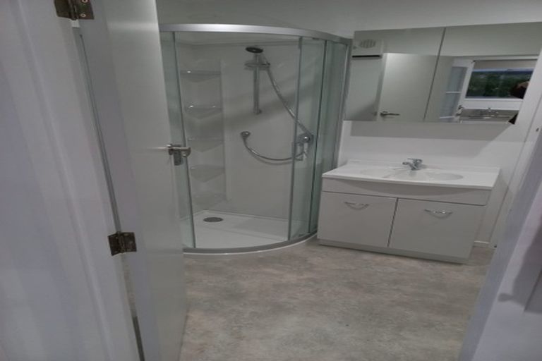 Photo of property in 2/306 Wellington Road, Wainuiomata, Lower Hutt, 5014