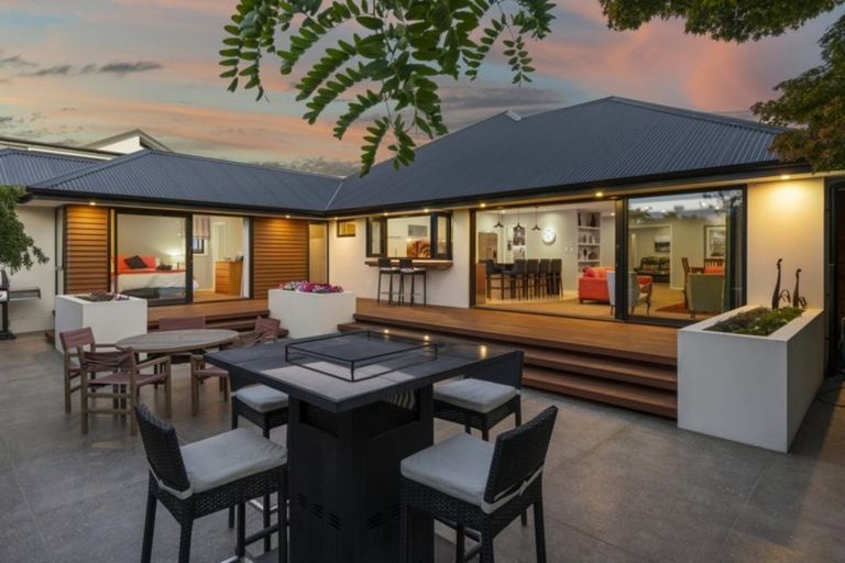 Photo of property in 63 Wai-iti Terrace, Burnside, Christchurch, 8052