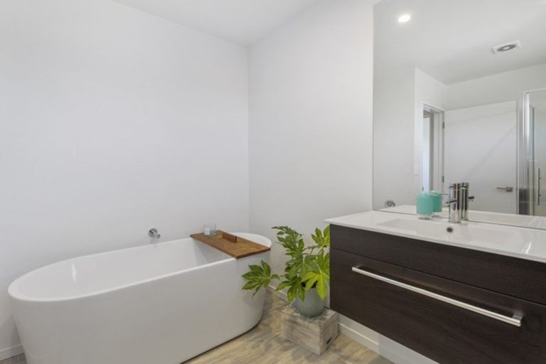 Photo of property in 126 Northbrook Road, Rangiora, 7400