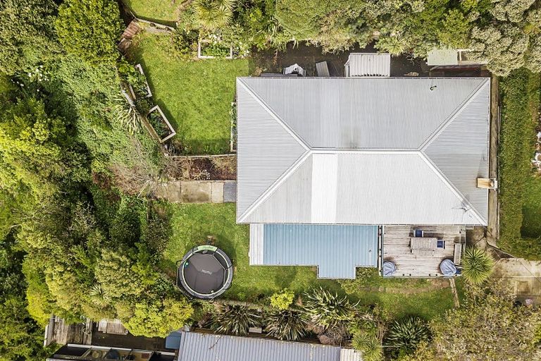 Photo of property in 81 Severn Street, Island Bay, Wellington, 6023