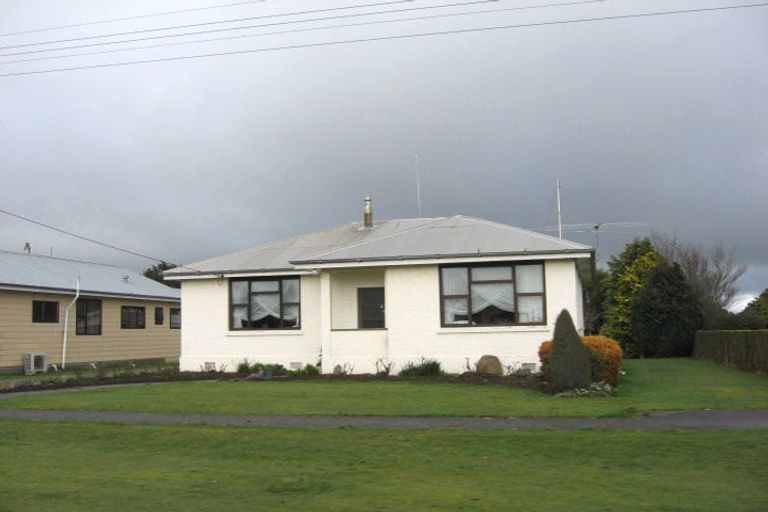 Photo of property in 54 Brydone Street, Edendale, 9825