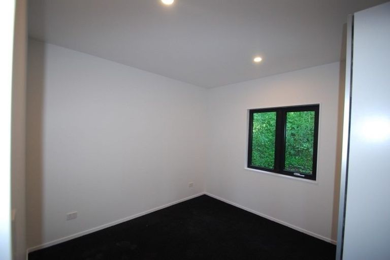 Photo of property in 6a Rangiora Avenue, Kaiwharawhara, Wellington, 6035