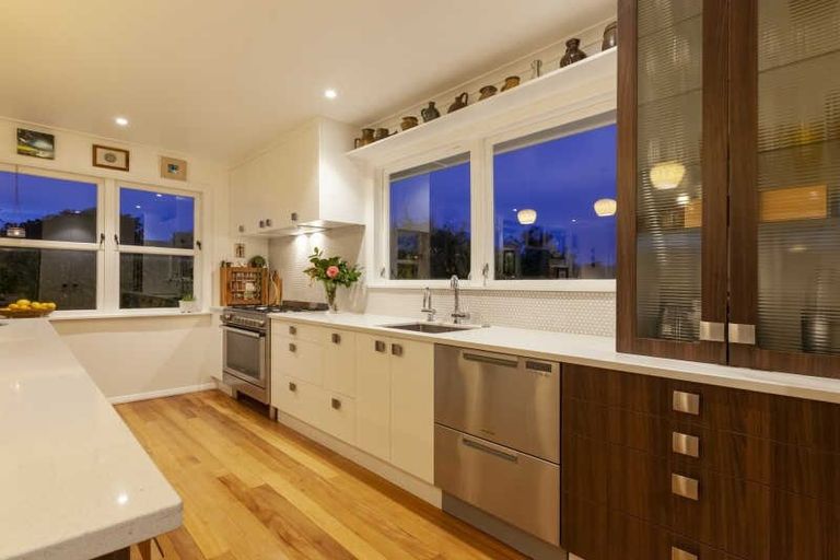 Photo of property in 260 Rosetta Road, Raumati Beach, Paraparaumu, 5032