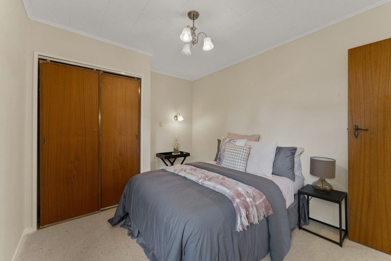 Photo of property in 2 Princeton Road, Raumati Beach, Paraparaumu, 5032