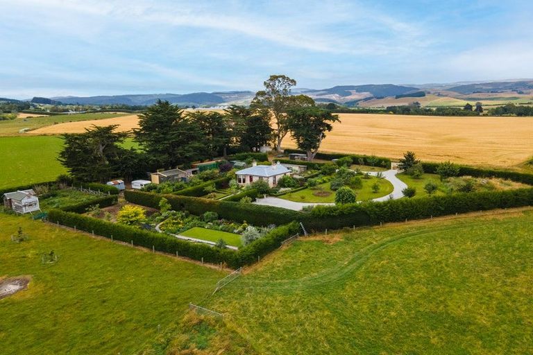 Photo of property in 56 Burgess Road, Herbert, Oamaru, 9495