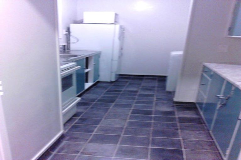 Photo of property in 6/55 Apu Crescent, Lyall Bay, Wellington, 6022