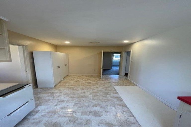 Photo of property in 18 Greenwood Close, Mairehau, Christchurch, 8013