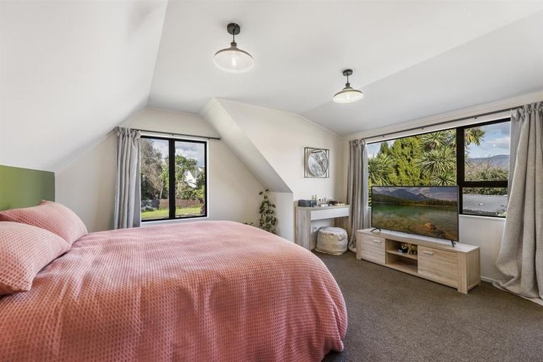 Photo of property in 4 Bishoprick Crescent, Te Puke, 3119