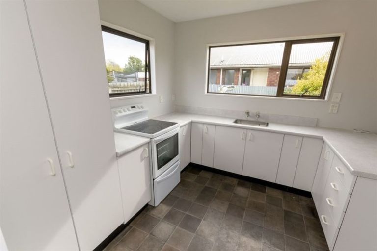 Photo of property in 17a Kowhai Avenue, Rangiora, 7400