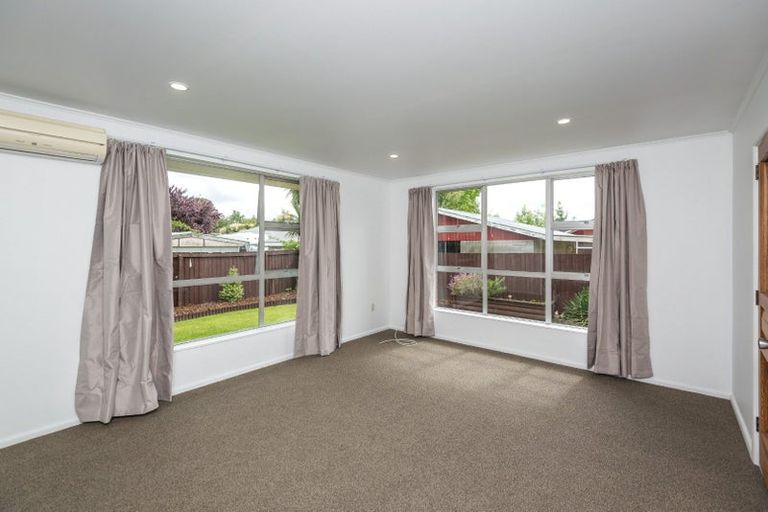 Photo of property in 2/91 Perry Street, Papanui, Christchurch, 8053