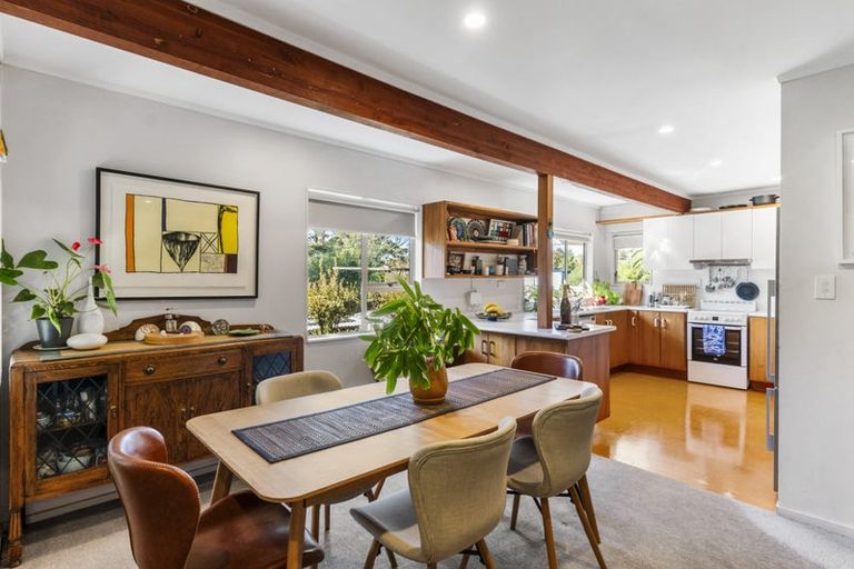 Photo of property in 1/28 Cresta Avenue, Beach Haven, Auckland, 0626